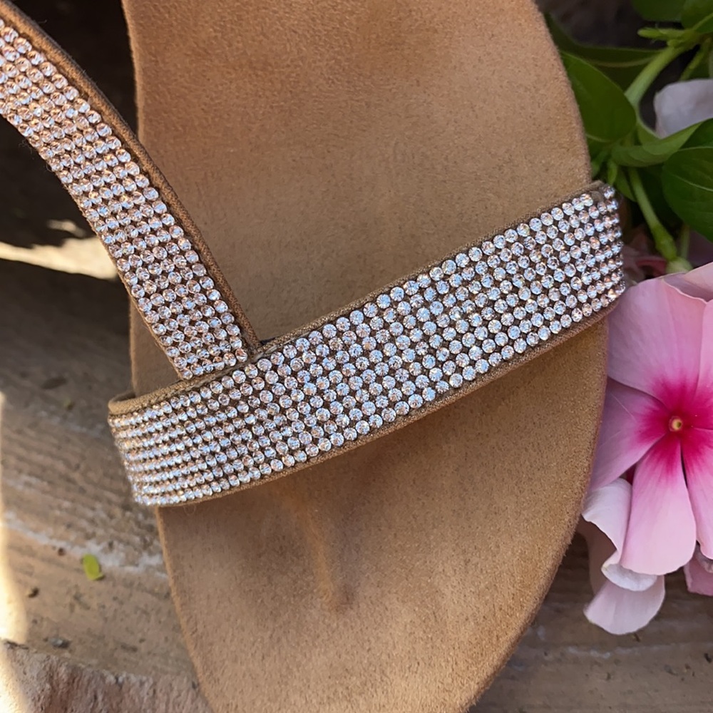 NEW sandals - Picture 4 of 11